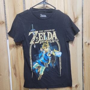Zelda Breath of the Wild Black Adult Small T-Shirt
